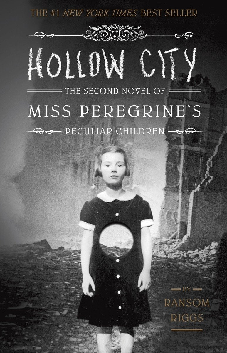 Hollow City: The Second Novel of Miss Peregrine's Peculiar Children Paperback